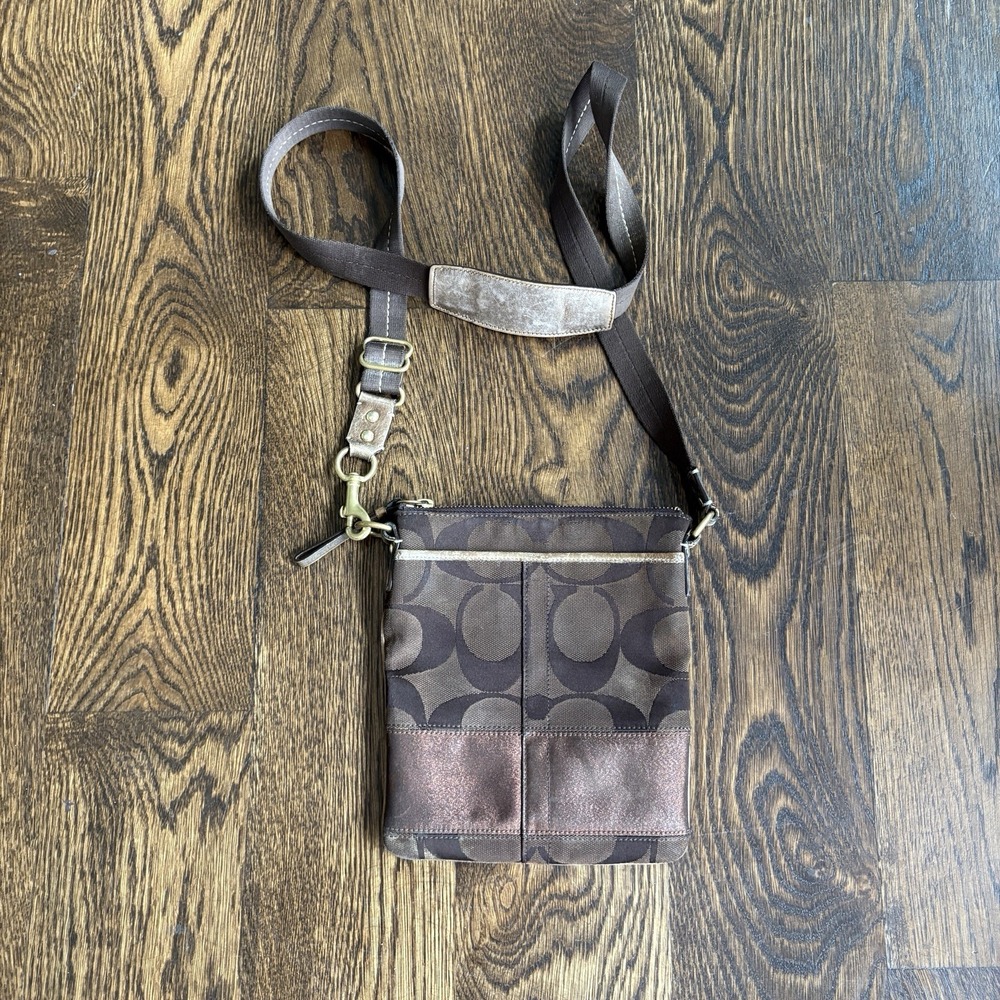 VTG Coach Signature Logo Swingpack Crossbody Bag Purse Brown Adjustable Strap